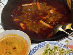 -旧街市鲜货老火锅(大光路店)