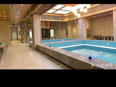 -星河湾温泉洗浴酒店