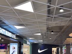 -新天地购物公园(亚泰大街店)