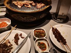 -山焱·炭火自助烤肉(周浦万达店)