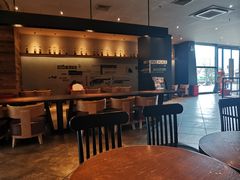 -星巴克臻选(上海长风大悦城店)