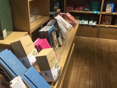 -九木杂物社(恒隆广场店)