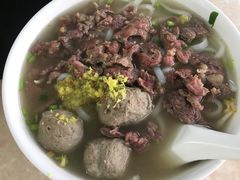 -华威达牛庄(黄埔大道西店)