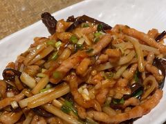 鱼香肉丝-渝信川菜(西单店)