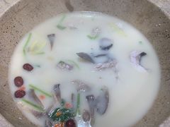 -鲜呦蒸汽石锅鱼(北辰路店)