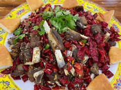 -乡土特色.冷锅鱼.牦牛肉汤锅