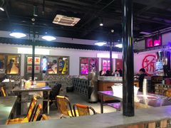 大堂-马路牙子烧烤音乐酒馆(望京店)