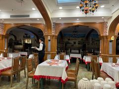 -清真·玛丽亚新疆菜主题餐厅(浙江中路店)