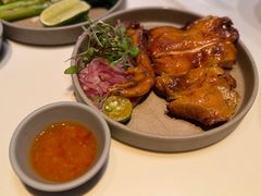 包烧鸡腿-胡麻(静安嘉里店)