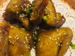 盐焗乳鸽-清晖小苑•顺德地方菜(壹海城店)