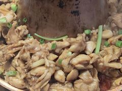 -老佛爷·铜炉炭火蛙锅(海州吾悦店)