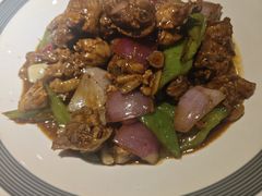 辣炒本地小公鸡-吕氏疙瘩汤·私家菜馆(慈云寺店)