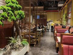 大堂-牛村来人潮汕牛肉火锅(西单店)