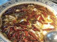 -桂二老坛酸菜鱼(三街两巷店)