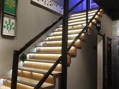-京狮炙燥·精酿烧烤(首经贸店)
