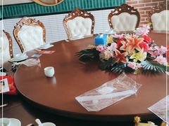 包厢-深巷家味馆.湖北头牌红烧鱼头拌饭(黄陂店)