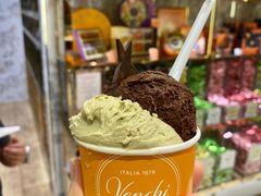 -VENCHI 闻绮(北京国贸商城店)