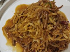 酸萝卜炒粉-南山鲜虾面·活鲜小馆·海味大连菜(南山总店)