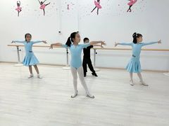 -快乐琴弦音乐舞蹈艺术教育中心(马连道校区)