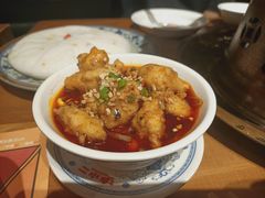 冒虾滑-炉小二铜锅牛蛙•川湘菜(三里屯店)