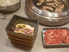 -黑金·寻焰自助百汇·烤肉·火锅(中街店)