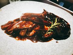 老头儿卤鸭（半只）-老头儿油爆虾·1987杭州烟火味(湖滨银泰in77D区店)