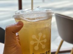 -奈雪的茶(广州万菱汇PRO店)