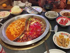 -沸炉重庆老火锅(军事博物馆店)
