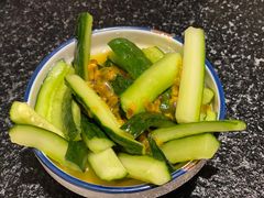 -何妹湿辣牛肉·粤式烧烤砂煲(桂雅路店)