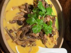 -吃饭皇帝大(长宁龙之梦店)
