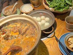 -吃饭皇帝大(长宁龙之梦店)