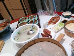 -梅利汴京烤鸭•开封豫菜地标店(东大街店)