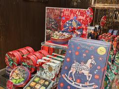 -VENCHI 闻绮(上海佛罗伦萨小镇店)