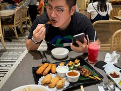 -关夫人餐厅(阳光广场店)