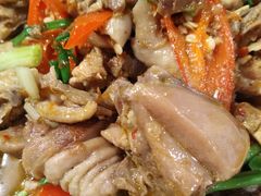 老姜烧土鸡-湘里乡亲甲王二老店