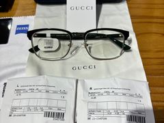-斯维卡眼镜林·蔡司视觉合作店(青浦宝龙广场店)