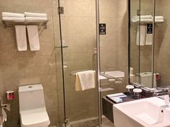 -新海利大酒店(拱北口岸店)