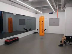 -乐刻健身(利邻荟合川店)