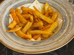 -LESCEDARS Brasserie Bistro香柏树