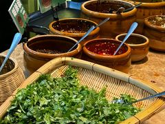 -云阿蛮云南生烫牛肉米线(奉贤路店)