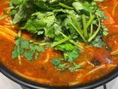 -肥汁米蘭香港米线(长宁来福士店)