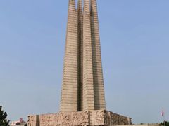 -唐山抗震纪念碑广场