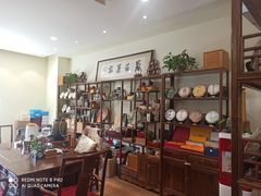 -华胜奔驰宝马奥迪专修连锁(虹梅南路店)