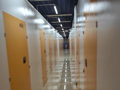 -安东易迷你自助仓储寄存仓库(草桥店)