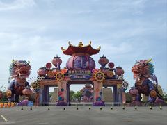 -淄博花灯齐彩城