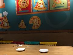 大堂-棒约翰比萨·意面(张江长泰店)