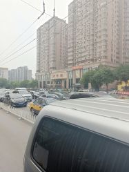 -官园珠宝城(富通大厦店)