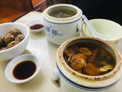 姬松茸炖乌鸡-国英炖品店(甲子路店)