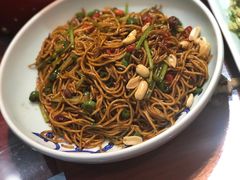 -窄巷子陕菜馆·地道陕西菜(粉巷店)