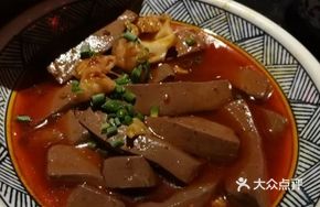 Sichuan-style Boiled Duck Blood and Intestines